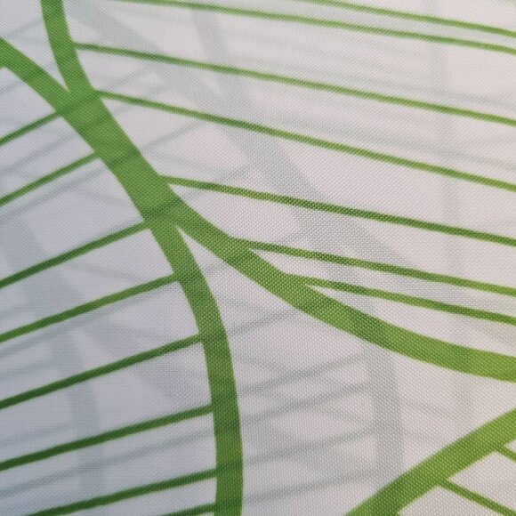 Home Styles Polyester Fabric Shower Curtain in Green & White Leaf Design - Picture 3 of 7
